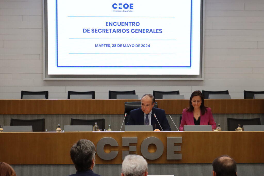 Continuamos nuestra presencia activa en la CEOE, participando en la reunión de Secretarios Generales 3 01 Foto EncuentroSSGG 28M