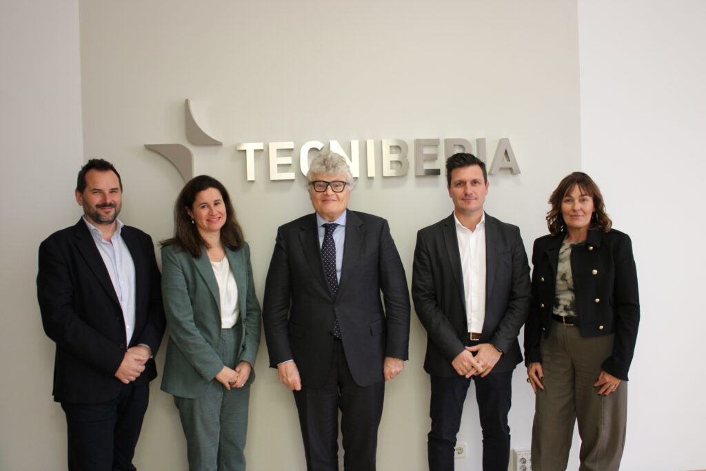 TECNIBERIA y FEMEMBALSES se unen para fomentar infraestructuras hidroeléctricas y embalses 7 IMG 0855 ok