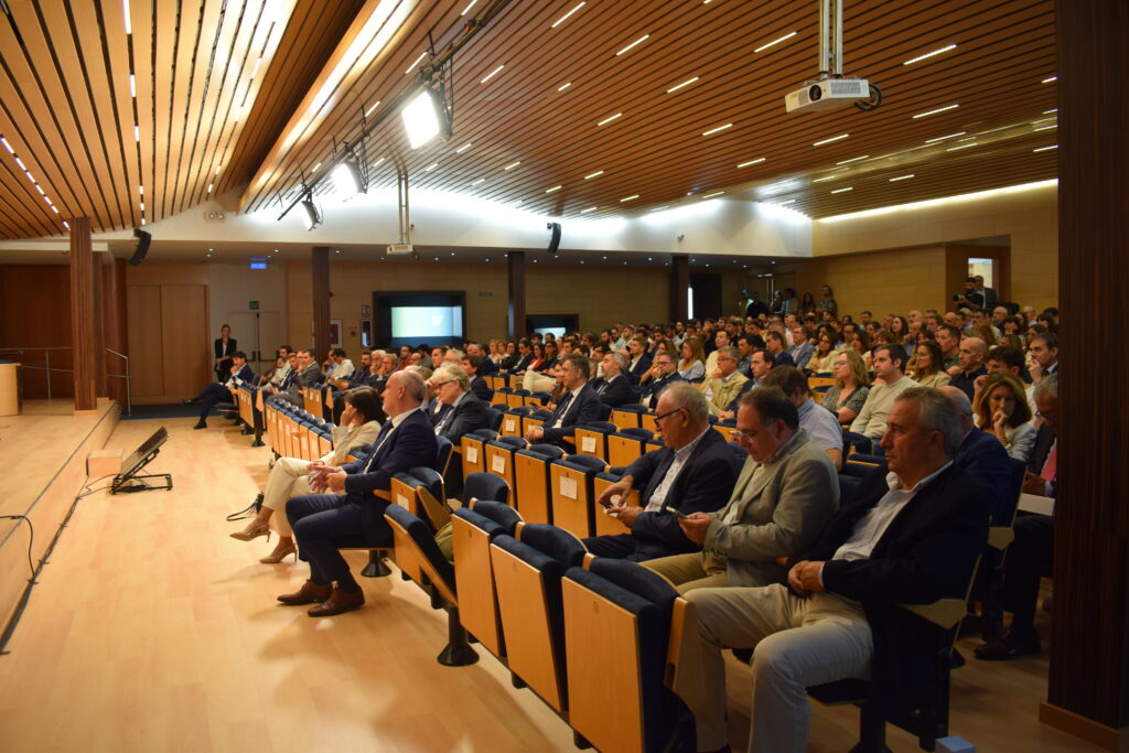 El presidente de TECNIBERIA celebra con GRUPO TECOPY su 40 Aniversario 5 Joan 1