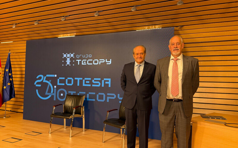 El presidente de TECNIBERIA celebra con GRUPO TECOPY su 40 Aniversario 6 ROBERTO Y JOSE RAMON 1