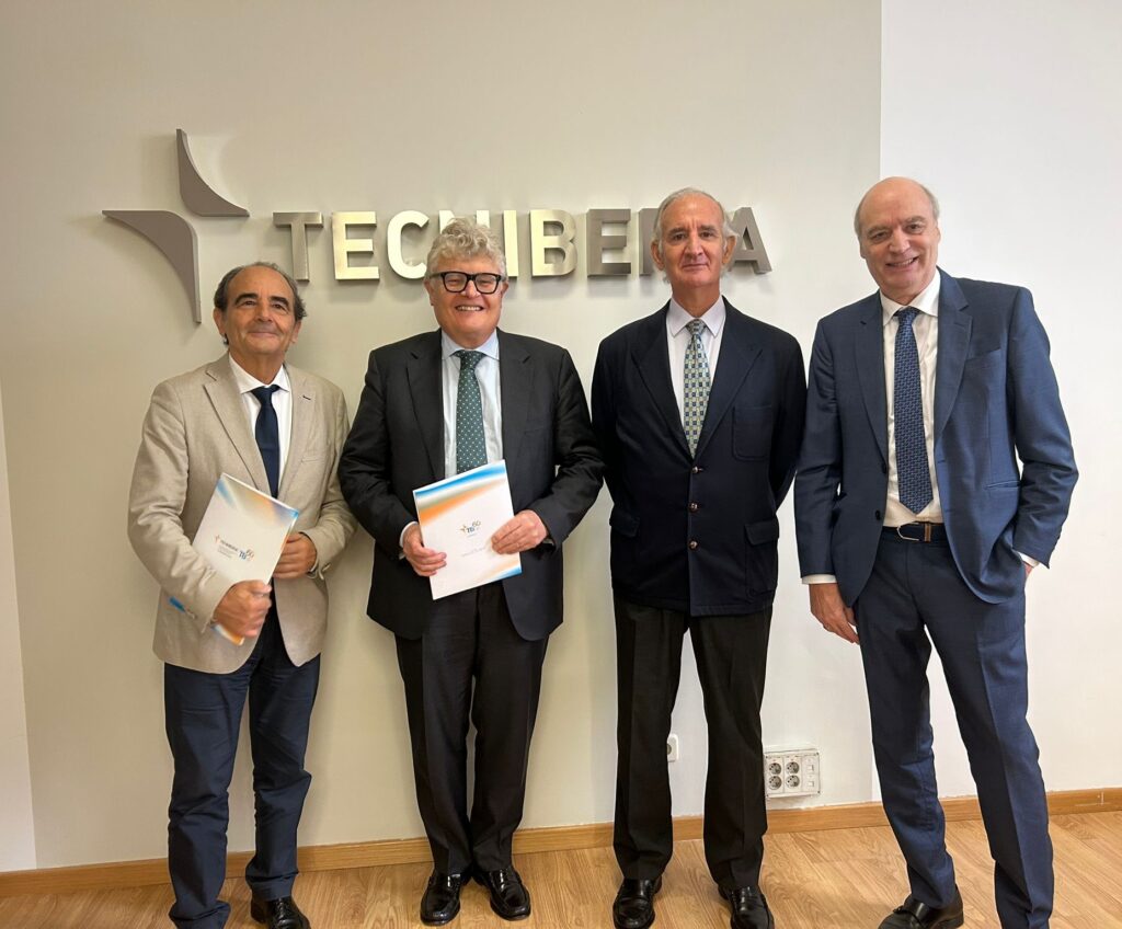 TECNIBERIA y el Colegio de Ingenieros de Caminos firman un convenio para mejorar la calidad del empleo en el sector 3 Foto firma convenio TECNIBERIA CICCP