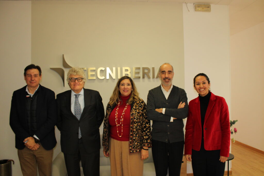 Tecniberia y buildingSMART Spain acuerdan impulsar la transformación digital en la ingeniería española 3 IMG 0969 1