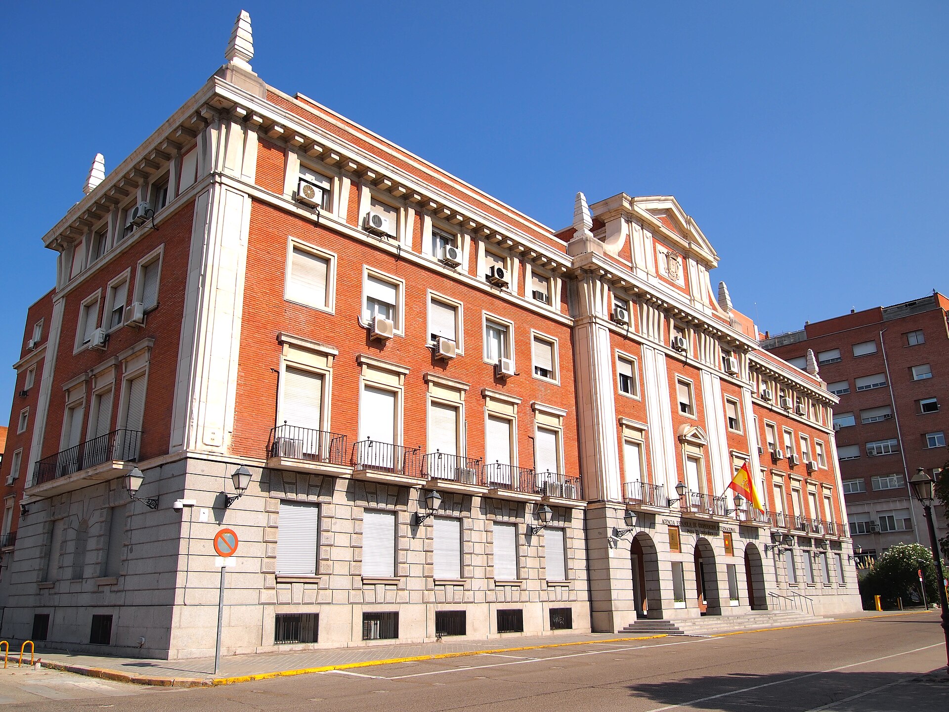 cooperación española