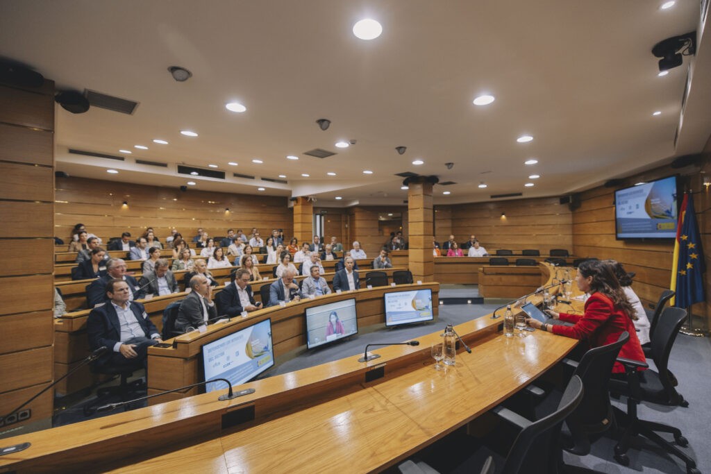 Tecniberia reúne a la ingeniería española en una exitosa jornada de puertas abiertas y networking 2 Fotos – Jornada de Puertas Abiertas y Networking de la Ingenieria 16 1