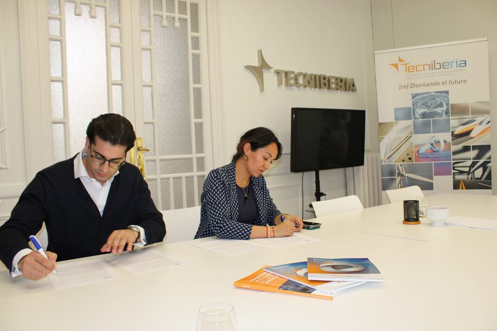 Tecniberia y Gober firman un acuerdo para mejorar el acceso de las ingenierías a las oportunidades de contratación pública 3 IMG 1748