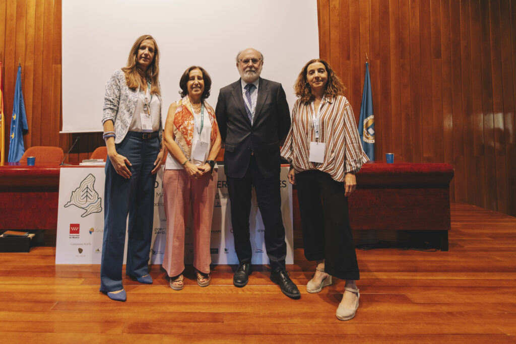 La presidenta de Tecniberia participa en el I Congreso de la Ingeniería de Montes de la Comunidad de Madrid 5 foto grupo 4